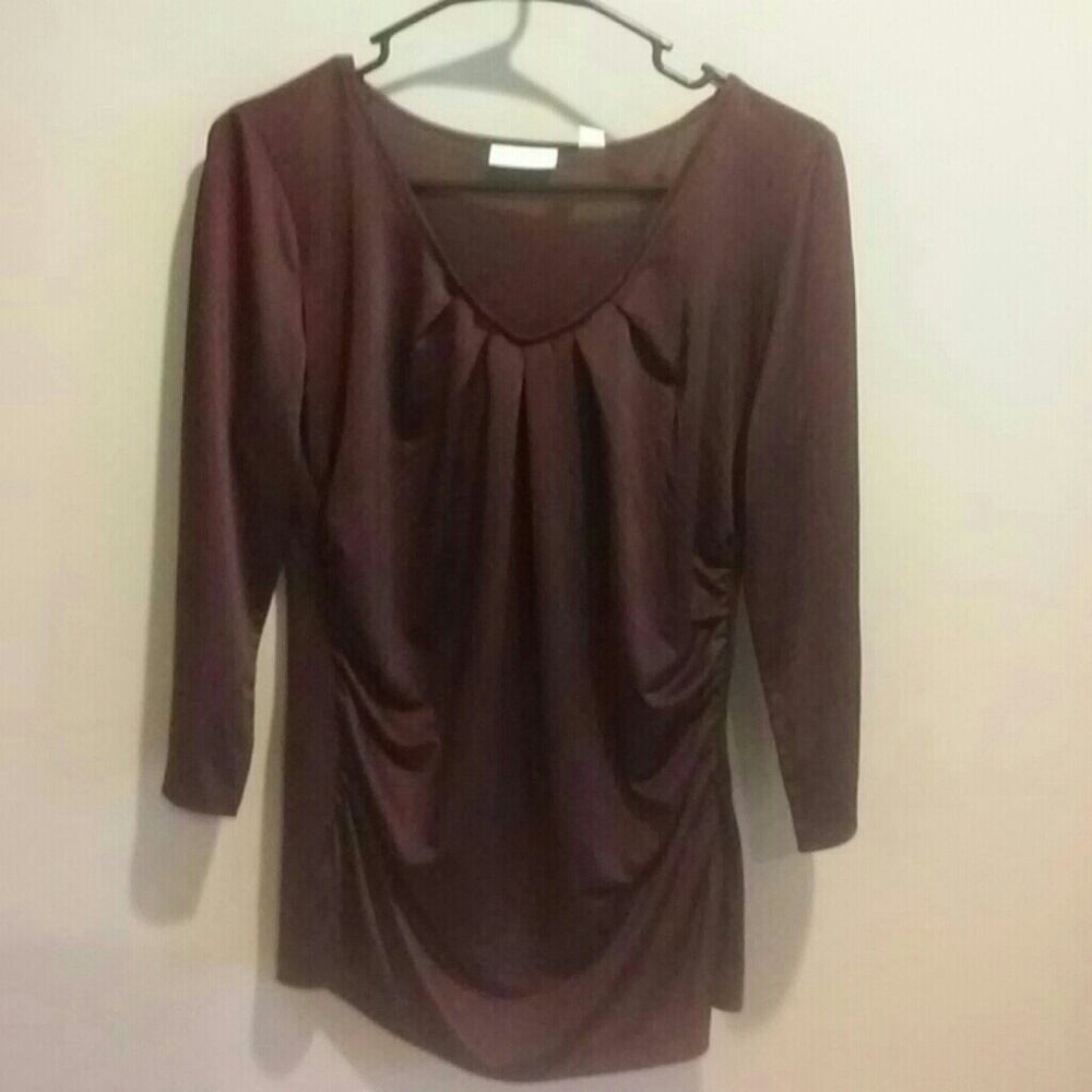 Burgundy V neck, stretch blouse